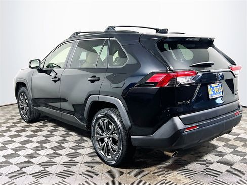 Certified 2023 Toyota RAV4 XLE Premium image 6
