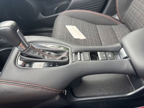 Used 2023 Honda HR-V Sport image 26