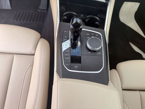 Used 2023 BMW 430i Coupe w/ Convenience Package RWD image 15