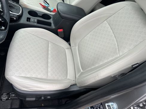 Certified 2023 Kia Seltos SX w/ SX Sunroof Package image 12