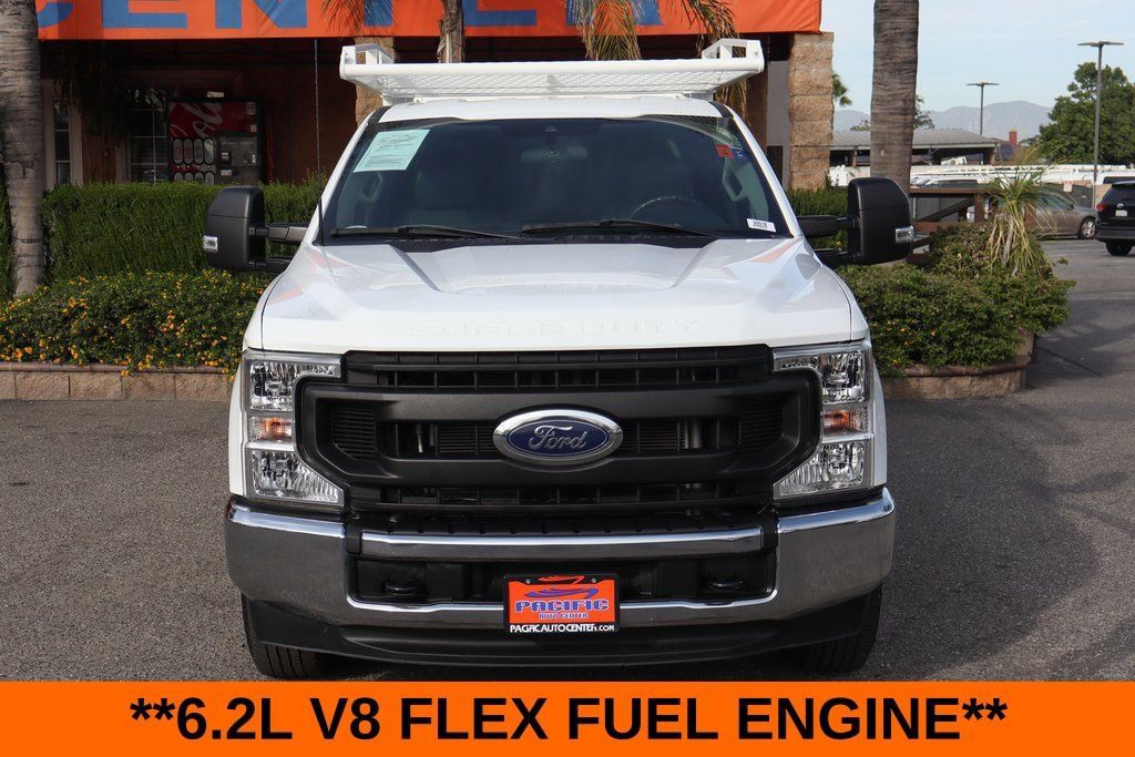 Used 2022 Ford F250 XL w/ Power Equipment Group RWD image 3