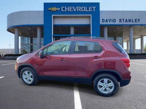 Used 2022 Chevrolet Trax LT w/ Driver Confidence Package AWD/4WD image 5