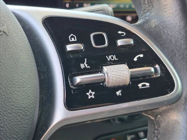 Used 2021 Mercedes-Benz GLB 250 4MATIC image 16