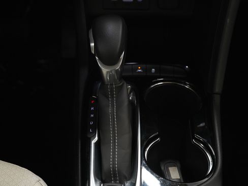 Used 2023 Buick Encore GX Preferred w/ Cold Weather Comfort Package FWD image 19
