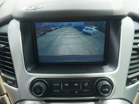 Used 2019 GMC Yukon XL SLT image 25