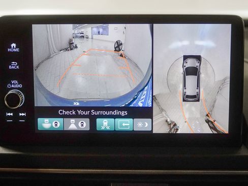 Used 2023 Honda Pilot Elite image 33