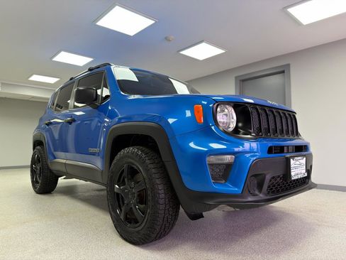 Used 2020 Jeep Renegade Sport FWD image 4