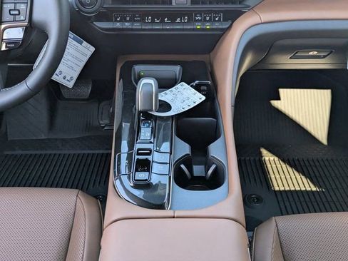 New 2026 Toyota Crown Signia image 19