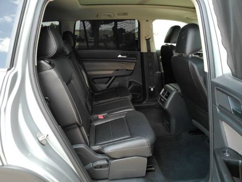 Used 2021 Volkswagen Atlas SE w/ Panoramic Sunroof Package AWD/4WD image 25