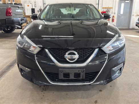Used 2018 Nissan Maxima 3.5 SV image 2
