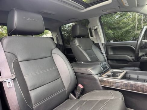 Used 2015 GMC Sierra 2500 Denali w/ Duramax Plus Package AWD/4WD image 25