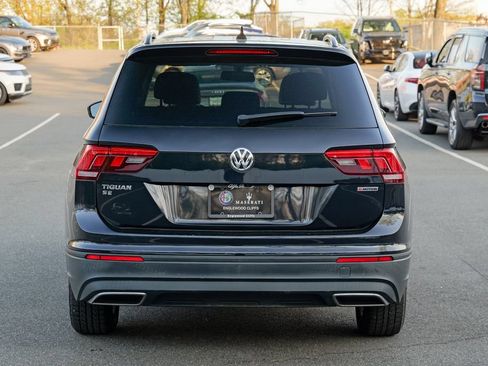 Used 2019 Volkswagen Tiguan SE AWD/4WD image 6