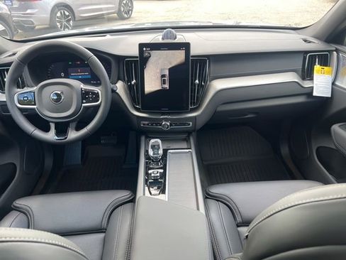 New 2026 Volvo XC60 B5 Ultra w/ Protection Package Premier AWD/4WD image 19
