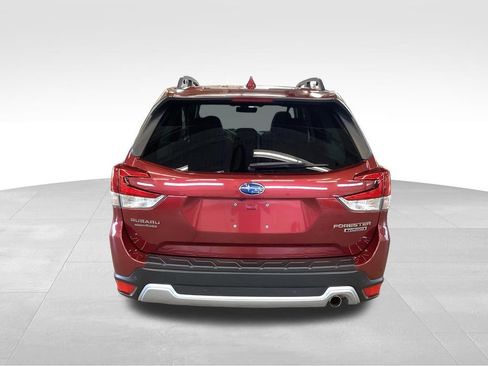 Used 2021 Subaru Forester Touring AWD/4WD image 4