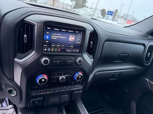 Used 2021 GMC Sierra 1500 Denali w/ Technology Package image 10