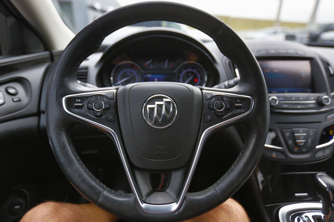 Used 2014 Buick Regal Premium w/ Driver Confidence Package #1 FWD image 6
