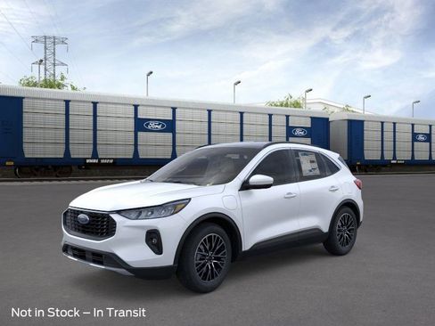 New 2026 Ford Escape SE image 1