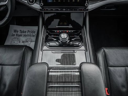 Used 2022 Jeep Wagoneer Series III w/ Premium Group I image 33