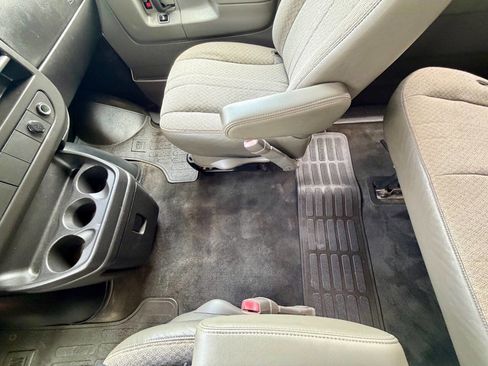 Used 2013 Chevrolet Express 3500 LT w/ LT Preferred Equipment Group RWD image 44