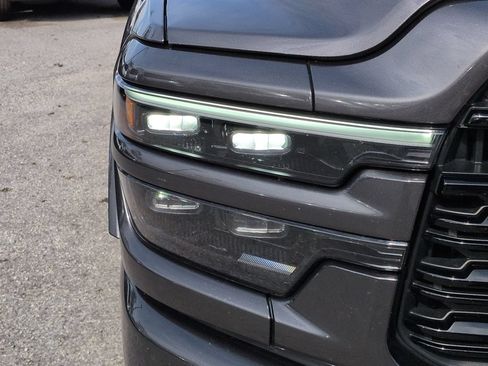 Used 2025 RAM 3500 Limited AWD/4WD image 10