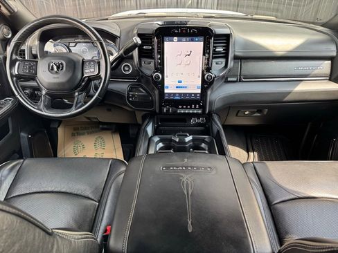 Used 2022 RAM 3500 Limited image 13