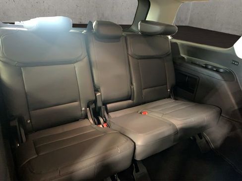 New 2026 Ford Expedition Active AWD/4WD image 17