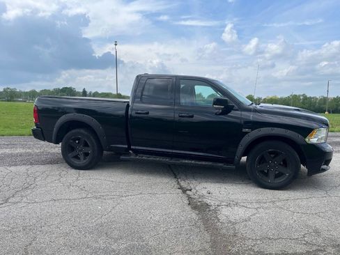 Used 2012 RAM 1500 Sport w/ Remote Start & Security Group image 5