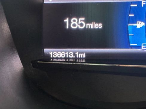 Used 2016 Ford Explorer Limited image 39