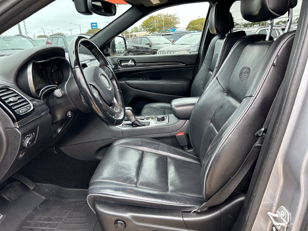 Used 2021 Jeep Grand Cherokee Overland AWD/4WD image 10
