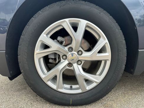 Used 2019 Chevrolet Equinox LT FWD image 20