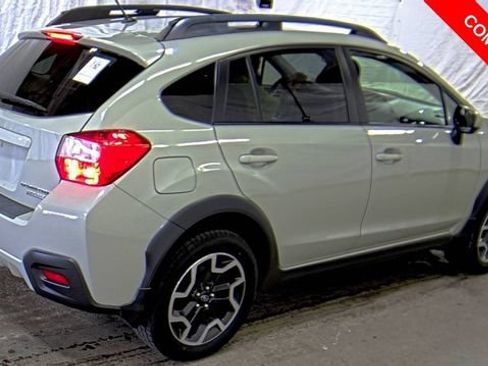 Used 2016 Subaru Crosstrek 2.0i Premium AWD/4WD image 3