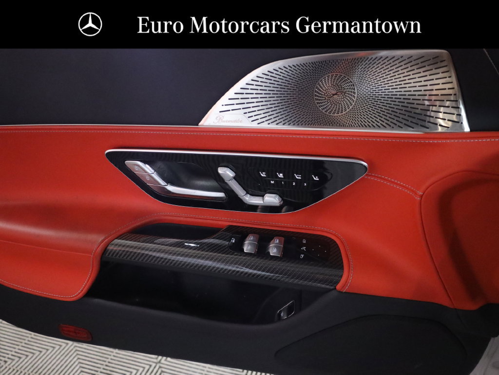 Certified 2022 Mercedes-Benz SL 55 AMG 4MATIC w/ Driver Assistance Package image 12