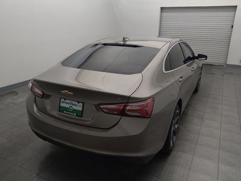 Used 2022 Chevrolet Malibu LT FWD image 7