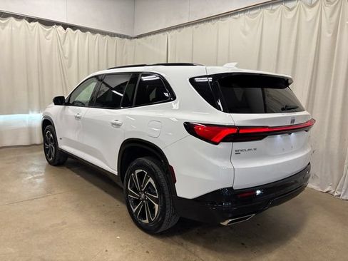 Used 2026 Buick Enclave Sport Touring AWD/4WD image 6