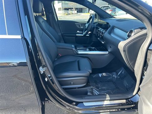 Certified 2026 Mercedes-Benz GLA 250 4MATIC image 14