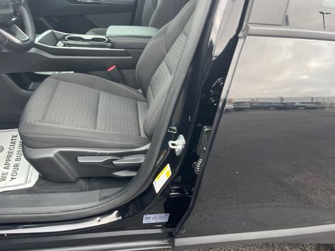 Used 2025 Chevrolet Equinox LT image 20