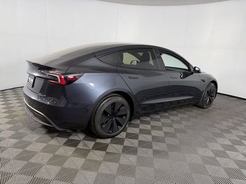 Used 2025 Tesla Model 3 Long Range image 5