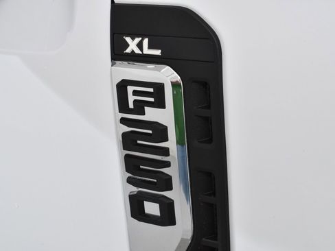 New 2026 Ford F250 XL w/ 360-Degree Camera Package image 17