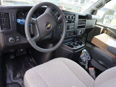 New 2025 Chevrolet Express 4500 w/ Power Convenience Package image 8