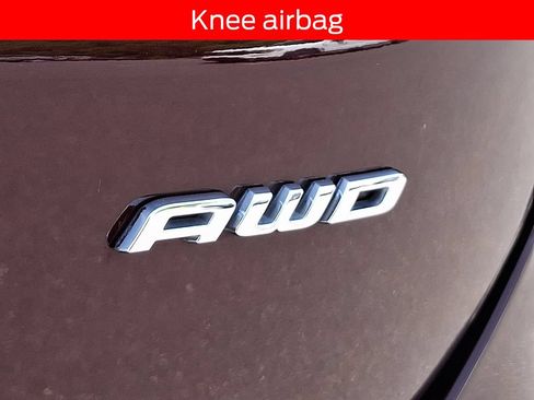 Used 2023 Ford Edge Titanium AWD/4WD image 28