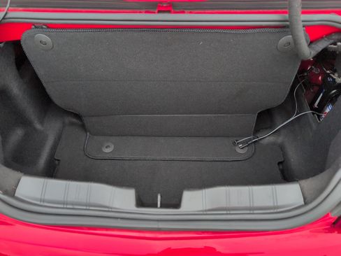 Used 2016 Chevrolet Camaro SS RWD image 5