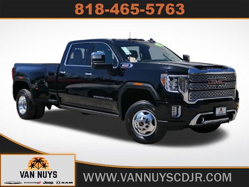 Used 2021 GMC Sierra 3500 Denali w/ Denali Ultimate Package image 1