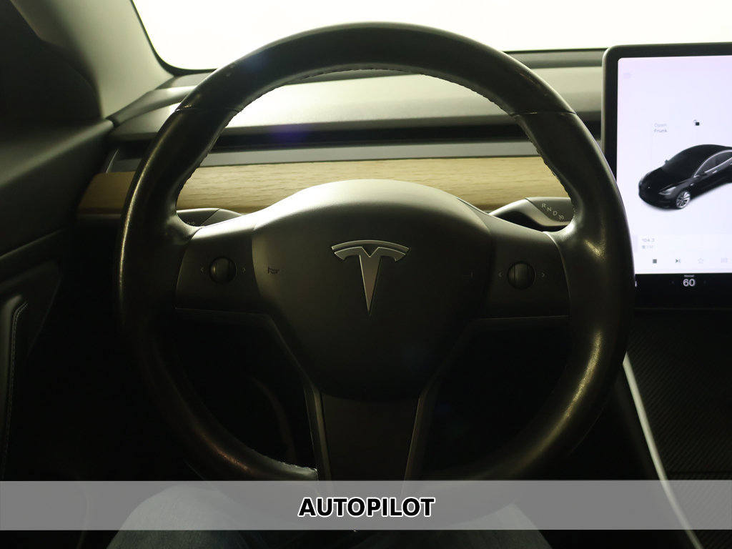 Used 2018 Tesla Model 3 Long Range AWD/4WD image 3