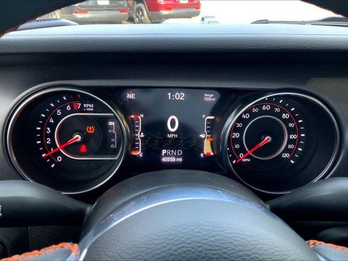 Certified 2022 Jeep Gladiator Mojave w/ Cold Weather Group image 23