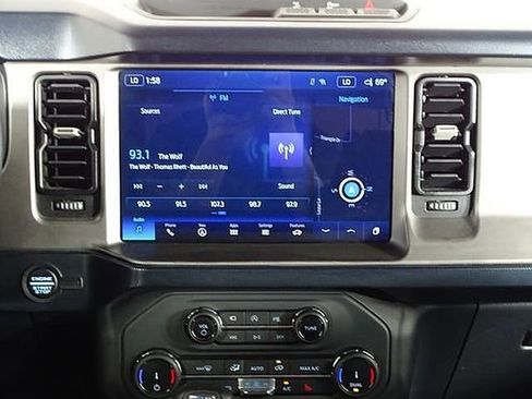 Used 2022 Ford Bronco Outer Banks image 26