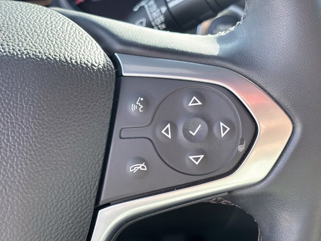 Used 2023 Chevrolet Traverse LT FWD image 14