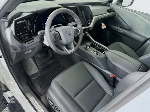New 2026 Lexus TX 350 AWD image 9