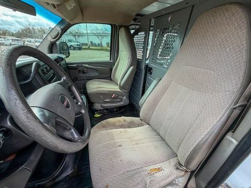 Used 2013 GMC Savana 1500 image 15