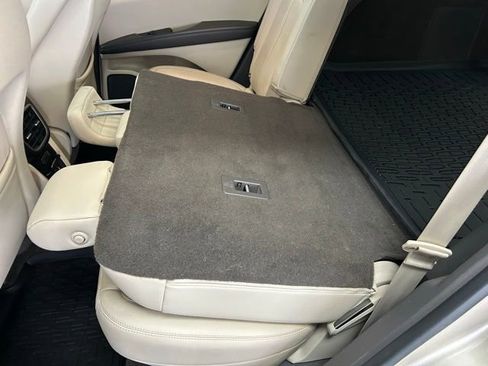 Used 2017 Lincoln MKX Reserve w/ Driver Assistance Package image 28