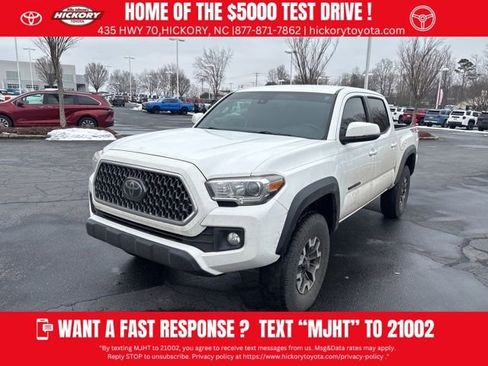 Used 2019 Toyota Tacoma TRD Off-Road w/ Technology Package image 1